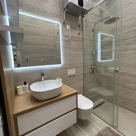 Lelo Sunset Spa, Romantic Garden With Private Jacuzzi Apartamento