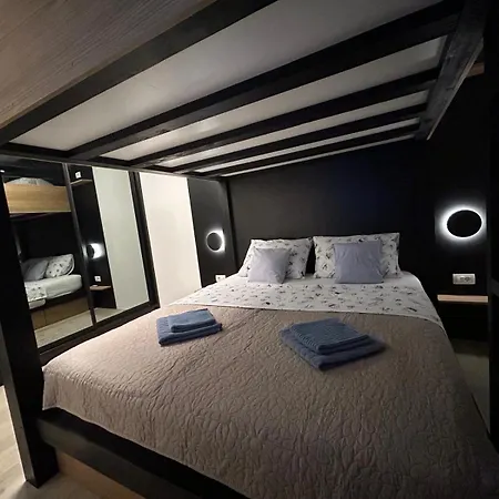Apartamento Lelo Sunset Spa, Romantic Garden With Private Jacuzzi *