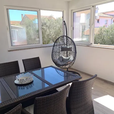 Apartment Lelo Sunset Spa, Romantic Garden With Private Jacuzzi Zadar