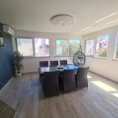 Διαμέρισμα Lelo With Jacuzzi And Free Parking