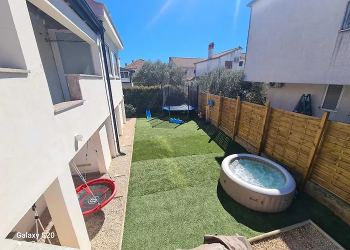 Lelo Sunset Spa, Romantic Garden With Private Jacuzzi *